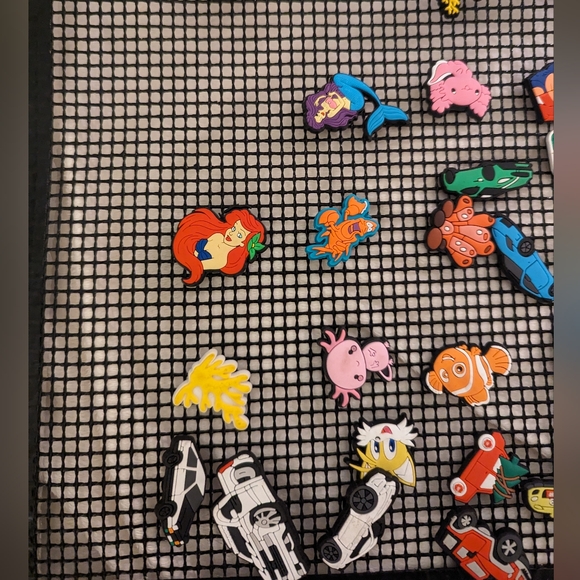 Crocs Jibbitz 75 Bundle LOT Lil Mermaid Ariel 💕 CARS Animals NEW CROC CHARMS - Picture 11 of 16